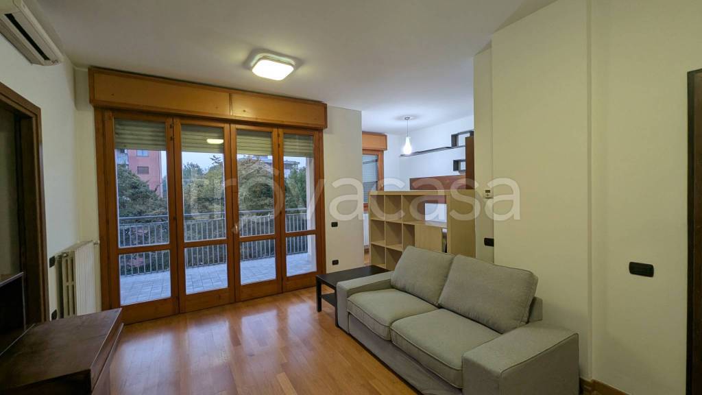 appartamento in affitto a Milano in zona Vigentino