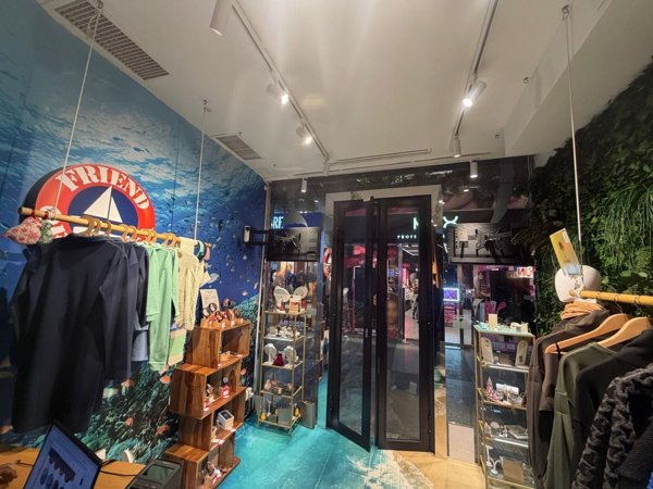 negozio in affitto a Milano