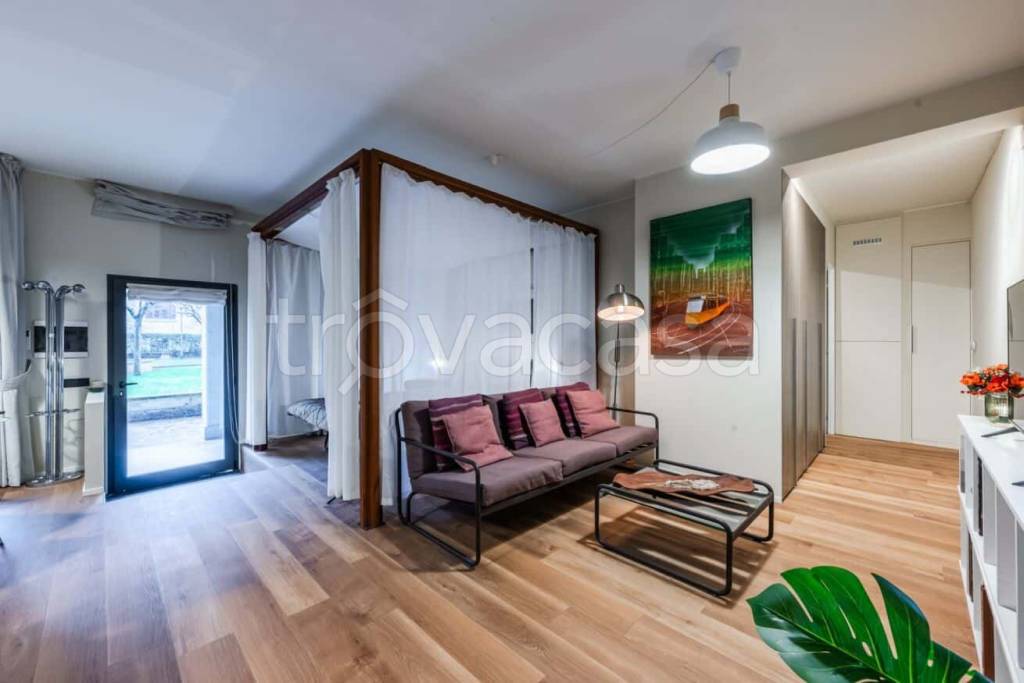 appartamento in affitto a Milano in zona Porta Ticinese