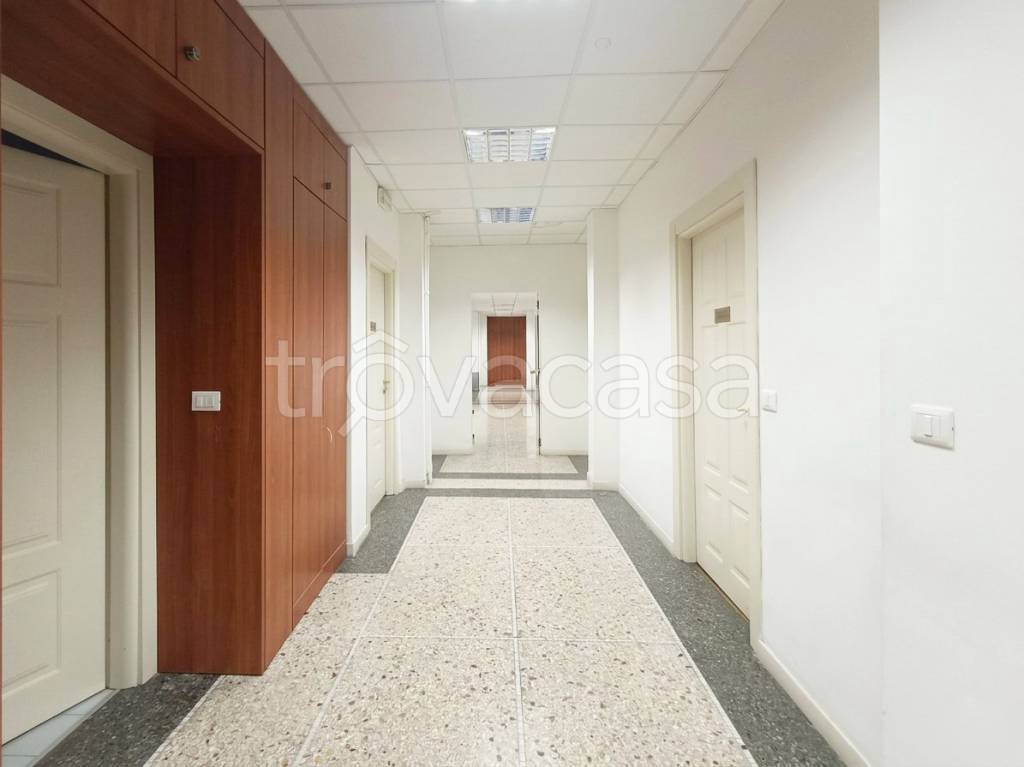 ufficio in affitto a Milano