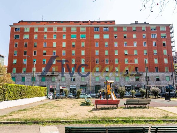 appartamento in affitto a Milano in zona Centro Direzionale