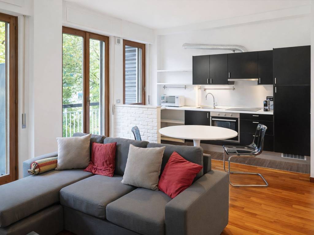 appartamento in affitto a Milano in zona Solari