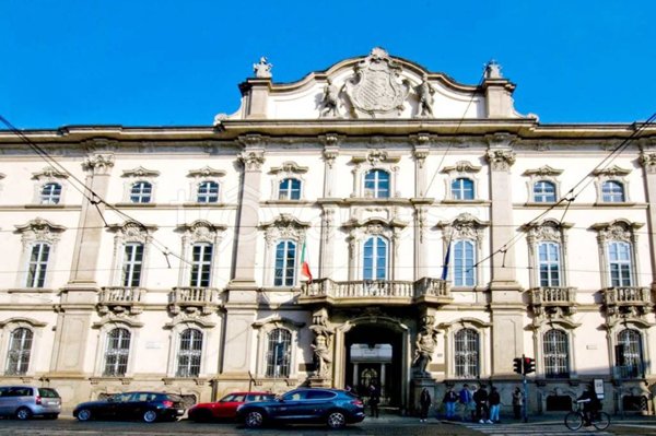 appartamento in affitto a Milano in zona Cadorna