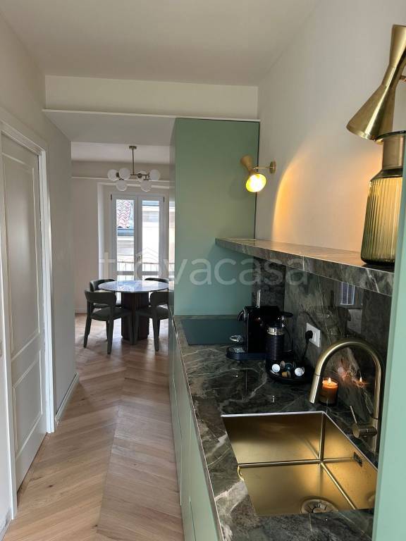 appartamento in affitto a Milano in zona Sant'Ambrogio