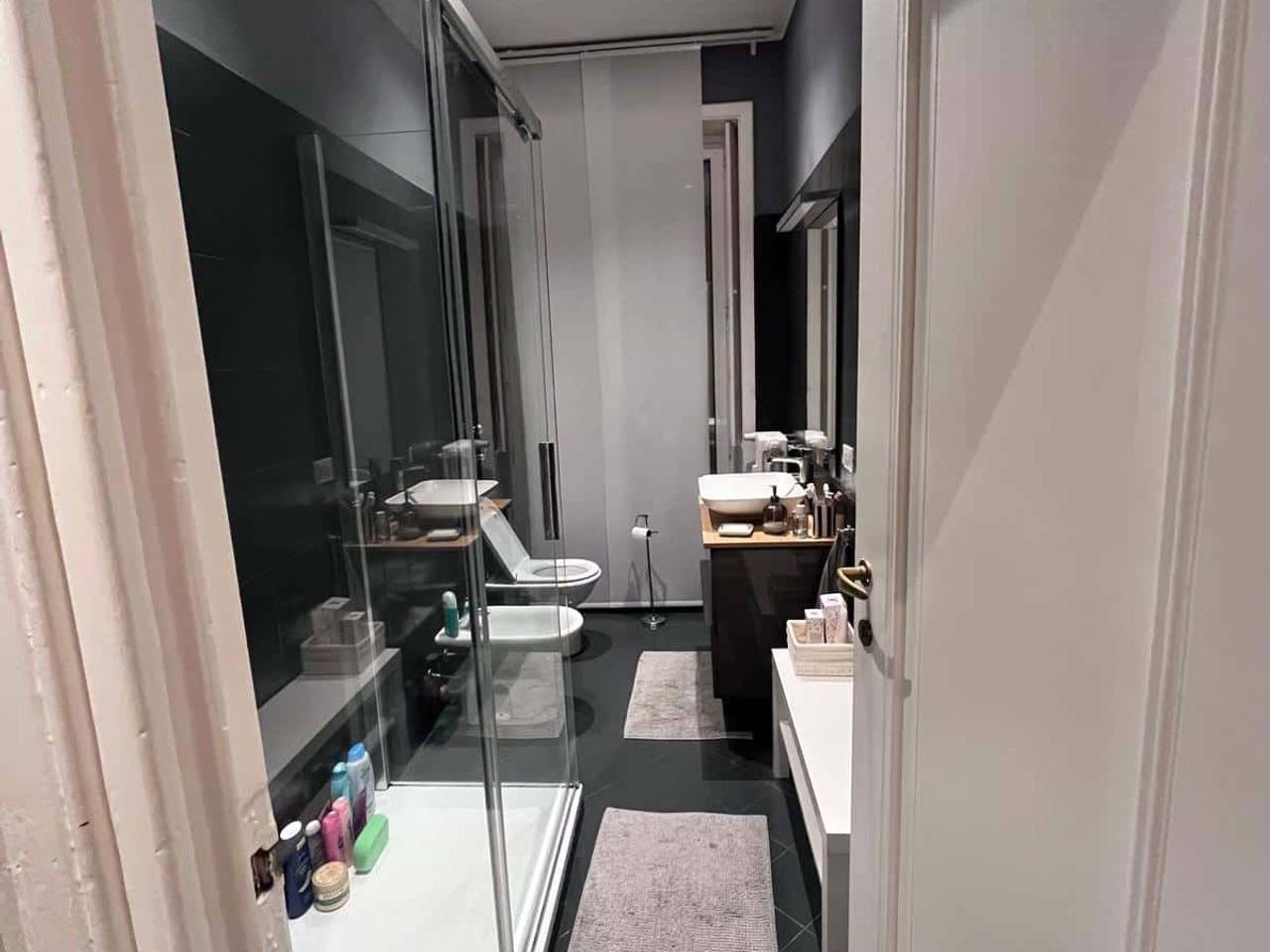 negozio in affitto a Milano in zona Sant'Ambrogio