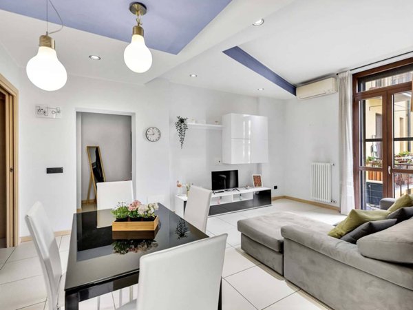 appartamento in affitto a Milano in zona Corvetto