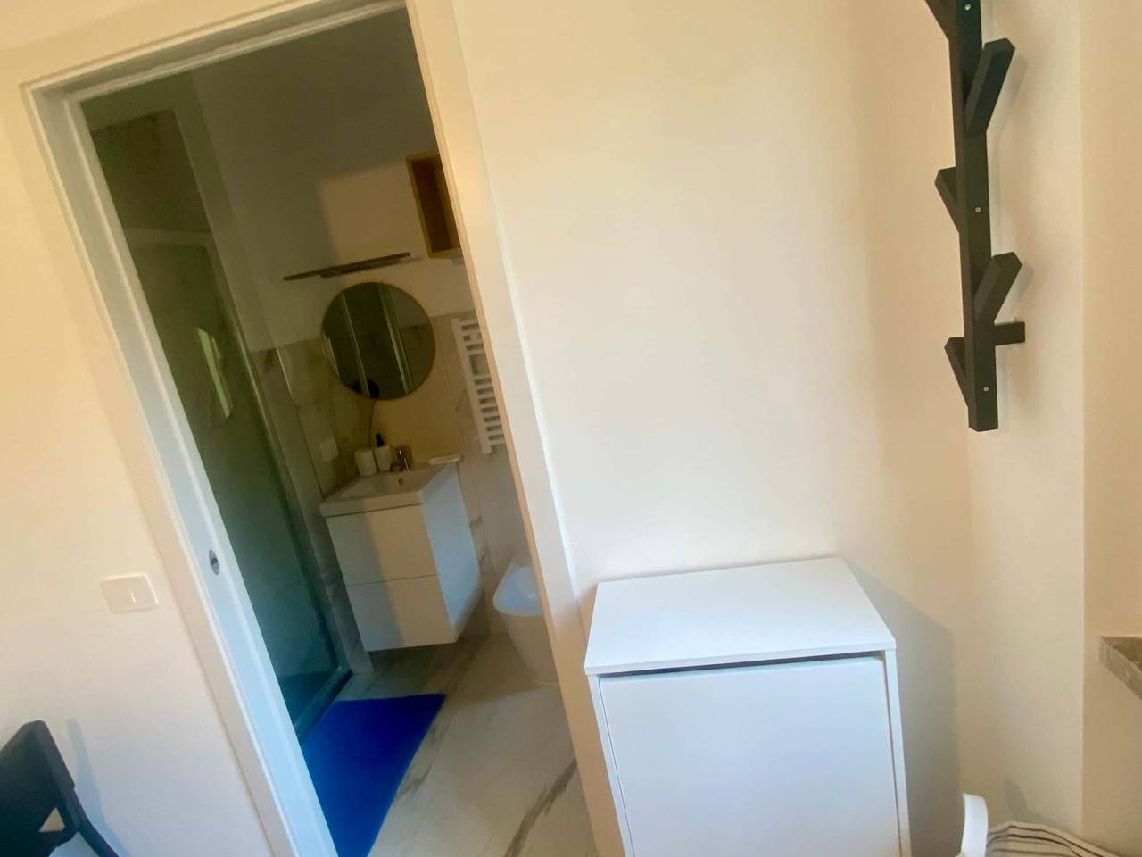 negozio in affitto a Milano in zona Forze Armate