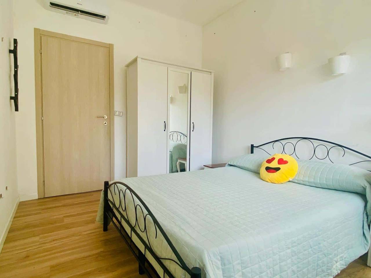 negozio in affitto a Milano in zona QT8