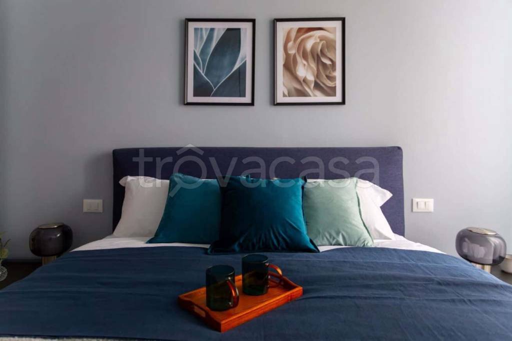 appartamento in affitto a Milano in zona Lorenteggio