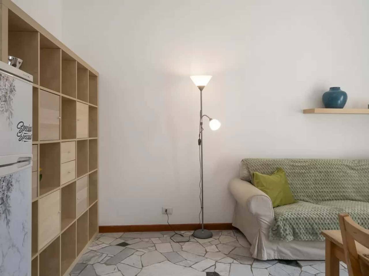 appartamento in affitto a Milano in zona Lorenteggio