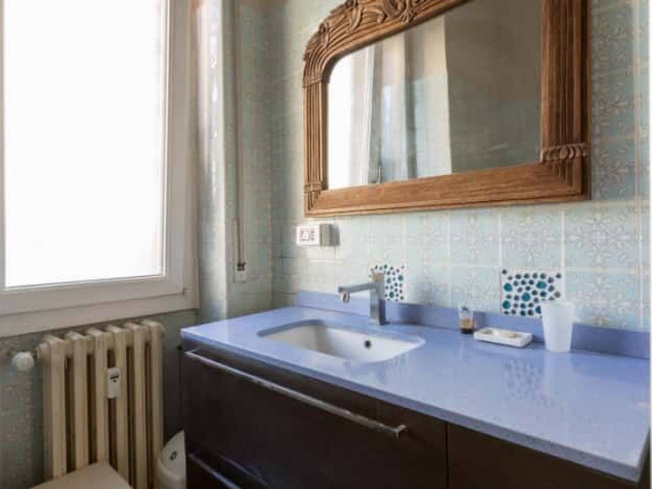 negozio in affitto a Milano in zona Famagosta