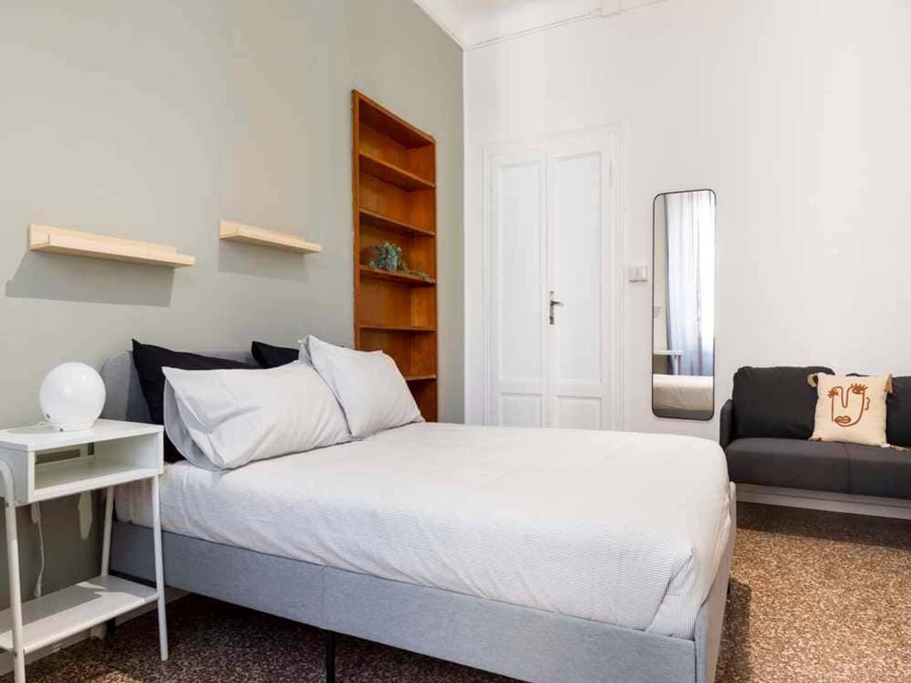 negozio in affitto a Milano in zona Solari