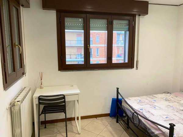 negozio in affitto a Milano in zona San Cristoforo