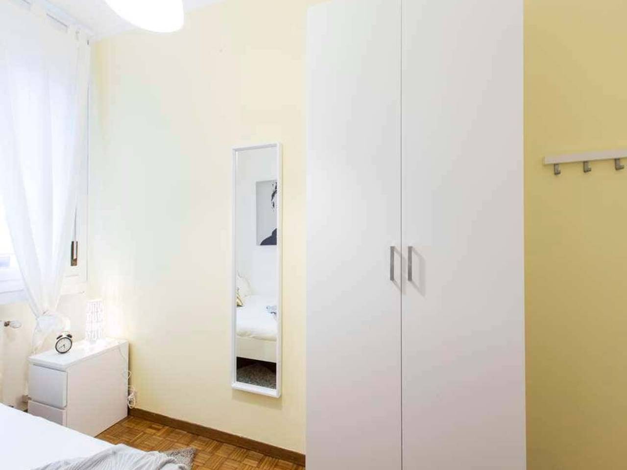 negozio in affitto a Milano in zona Lorenteggio