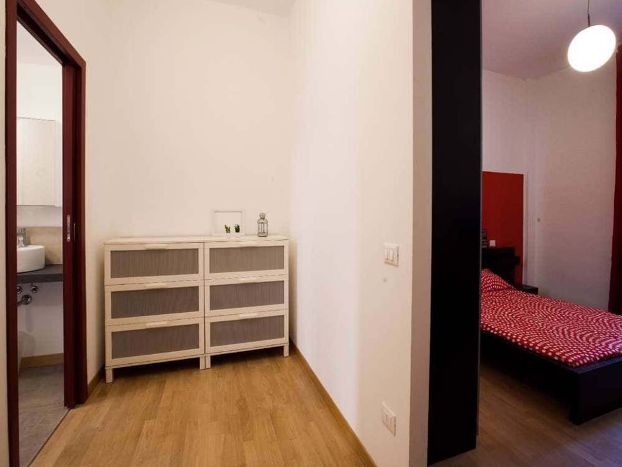 negozio in affitto a Milano