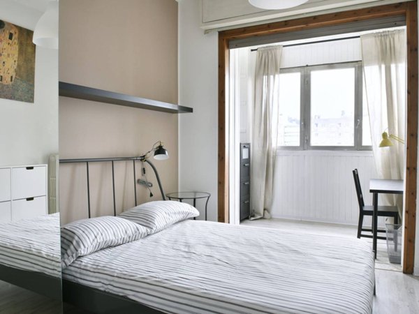 negozio in affitto a Milano in zona Quarto Cagnino