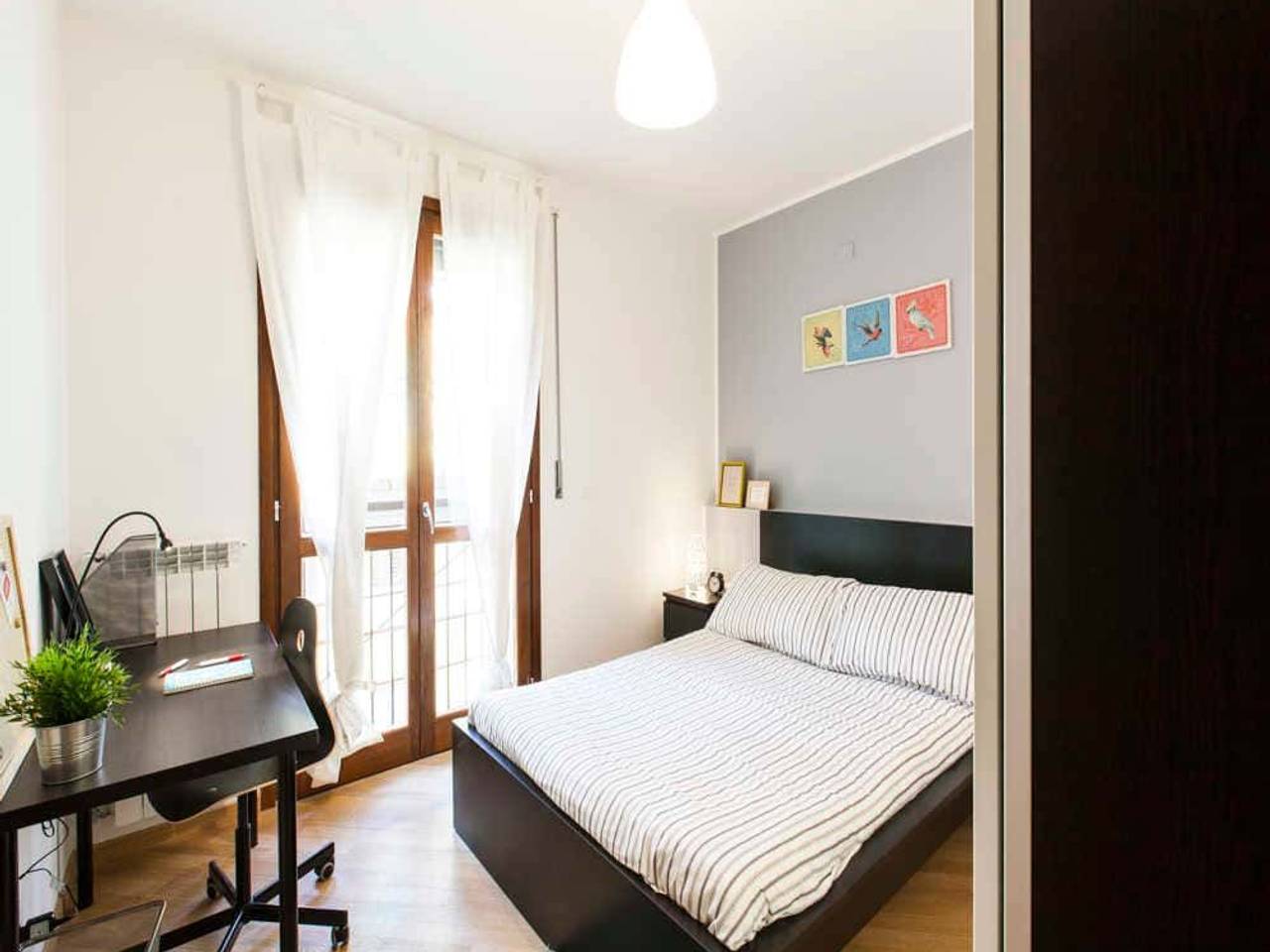 negozio in affitto a Milano in zona Piazzale Lodi