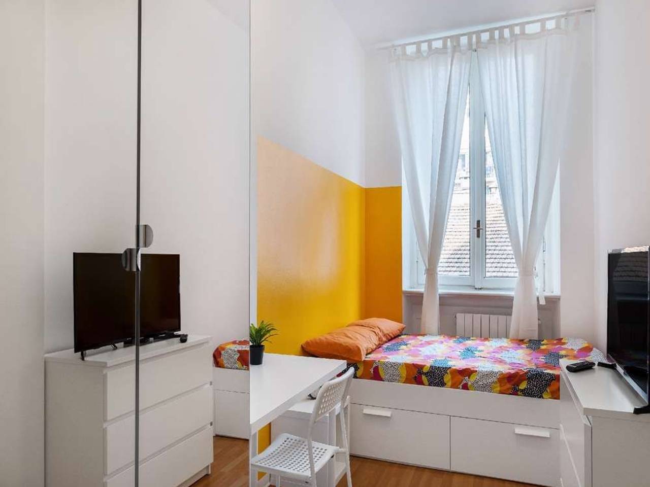 negozio in affitto a Milano in zona Bocconi