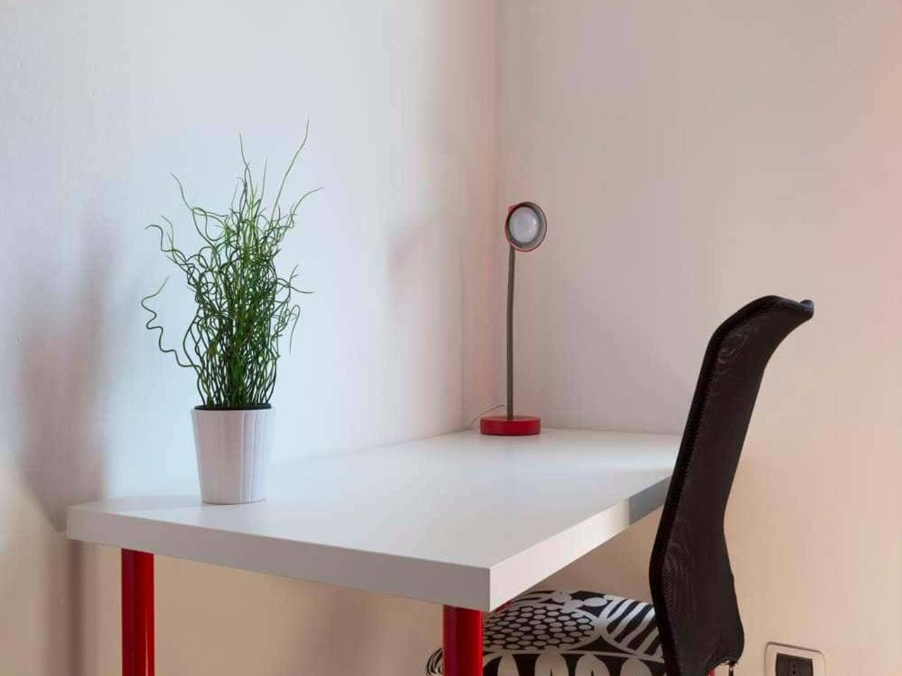 negozio in affitto a Milano in zona Bocconi