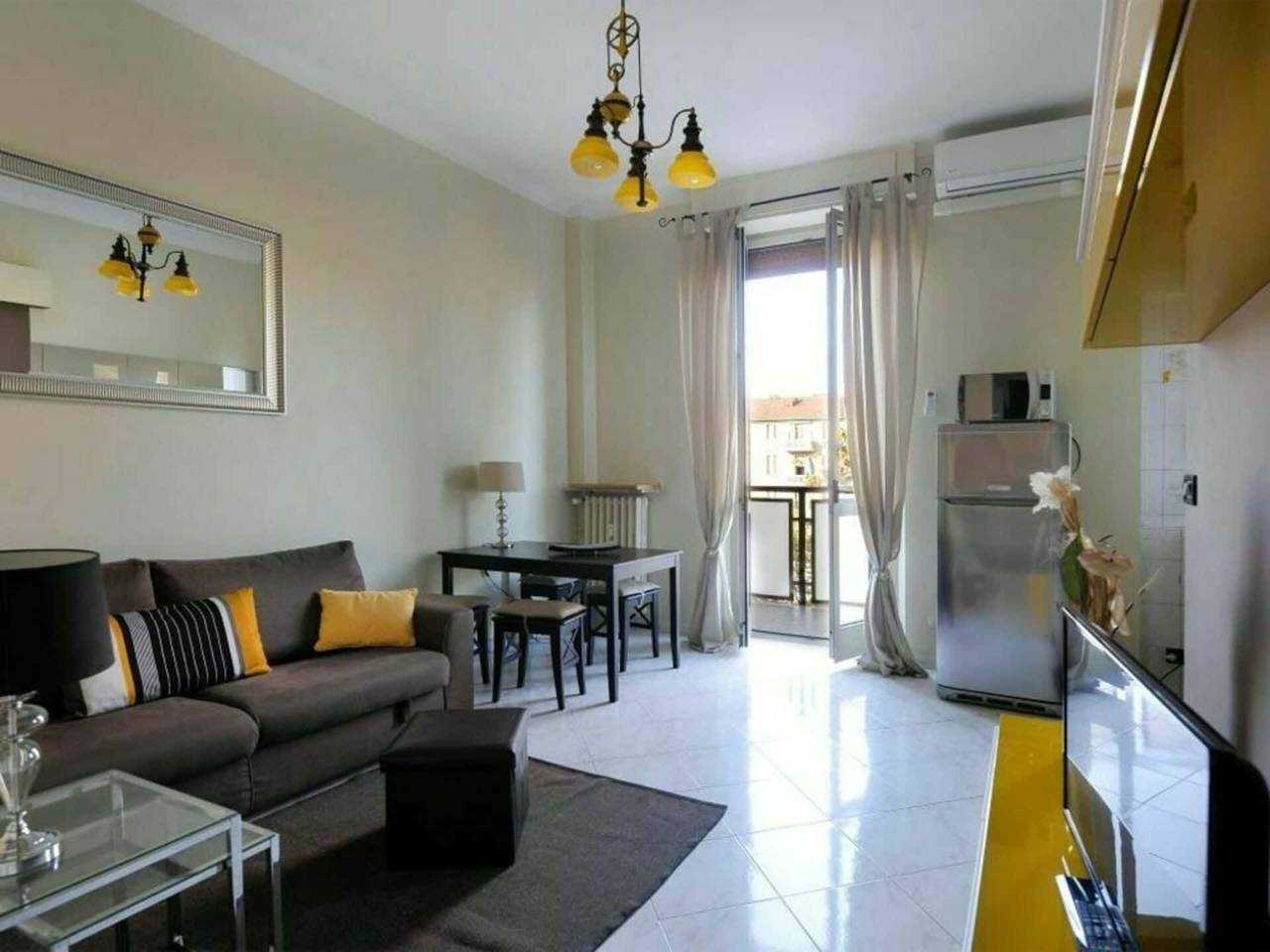 appartamento in affitto a Milano in zona Segnano