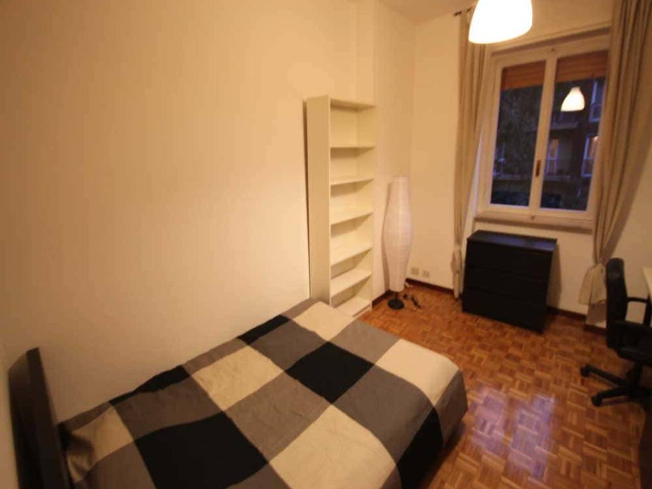negozio in affitto a Milano in zona Casoretto