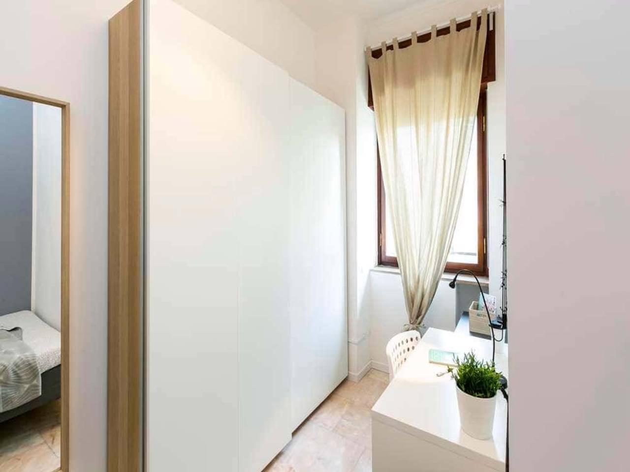 negozio in affitto a Milano in zona Bocconi