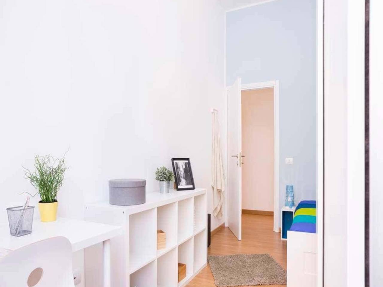 negozio in affitto a Milano in zona Affori