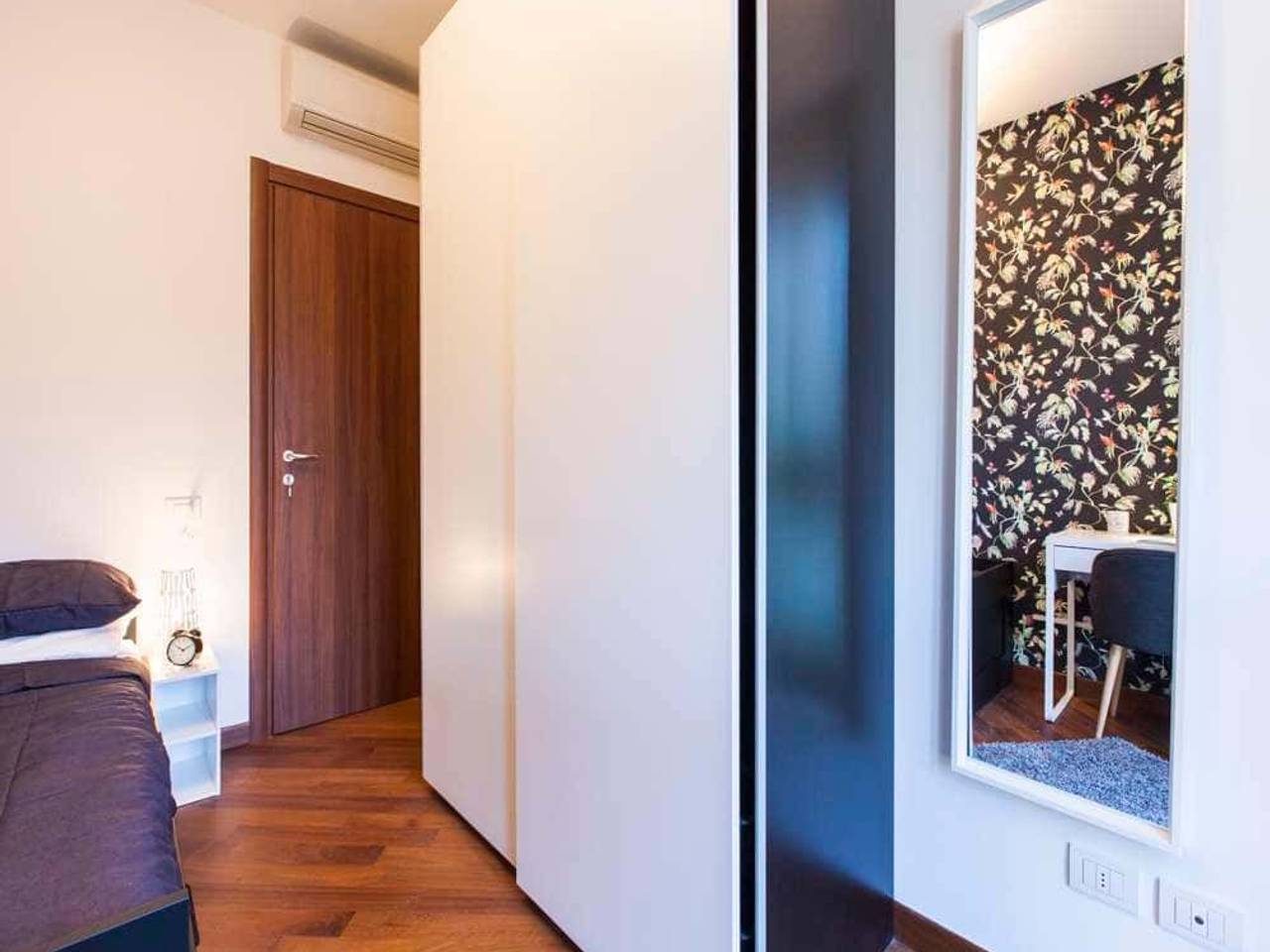 negozio in affitto a Milano in zona Piazzale Lodi