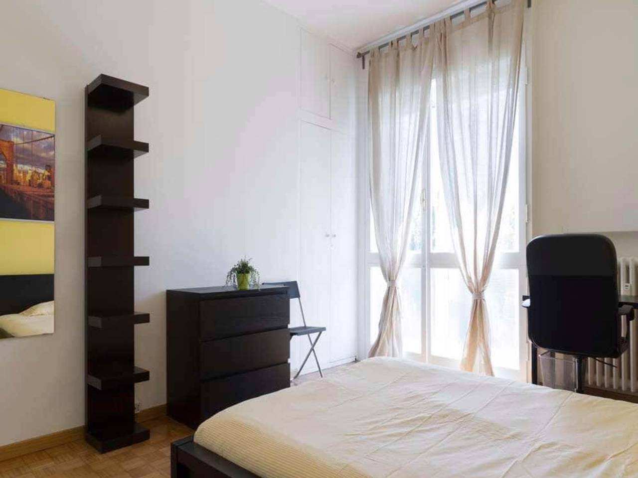 negozio in affitto a Milano in zona Sempione