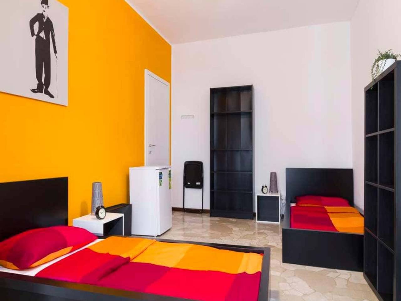 negozio in affitto a Milano in zona Porta Genova