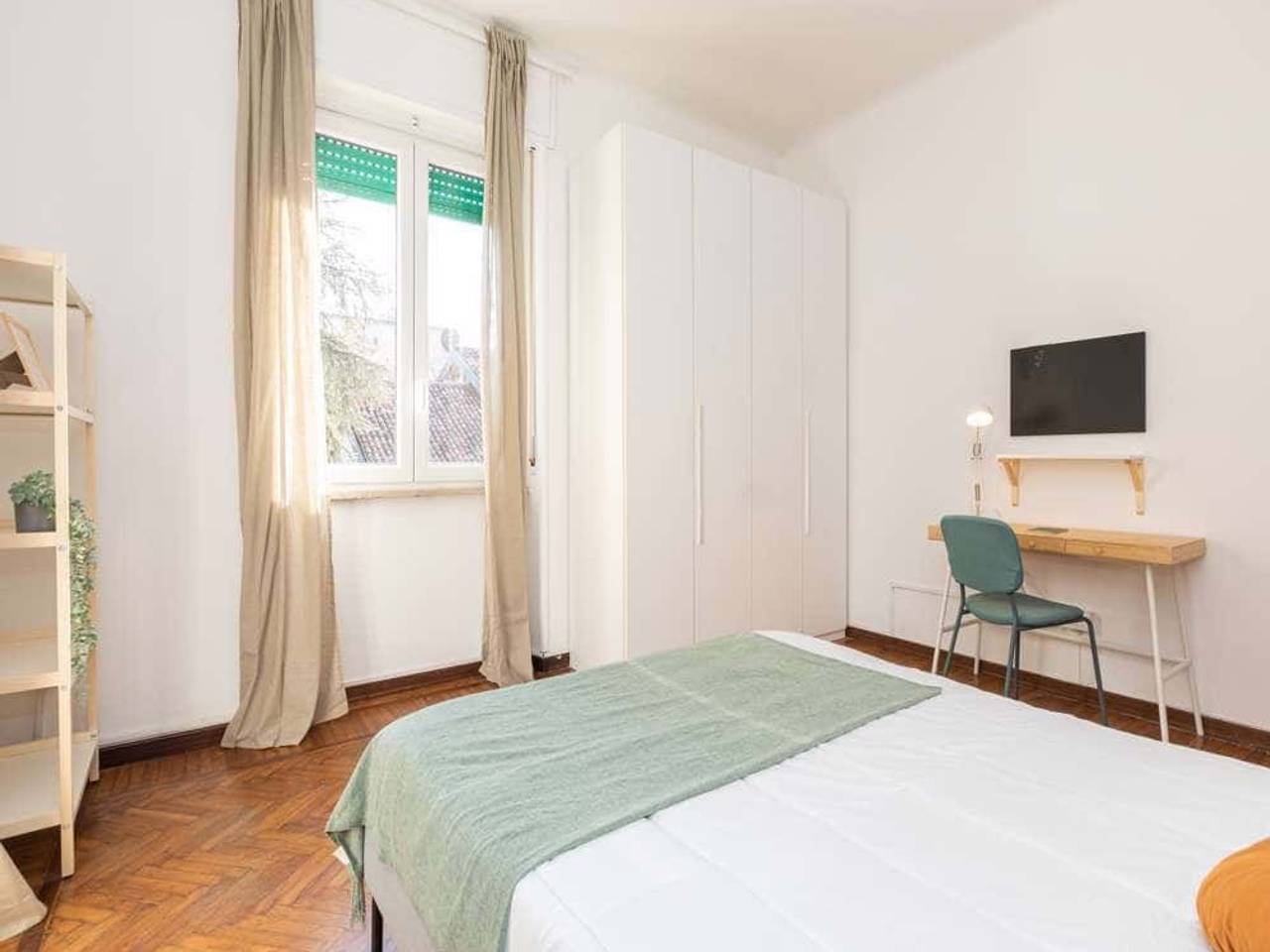 negozio in affitto a Milano in zona Affori