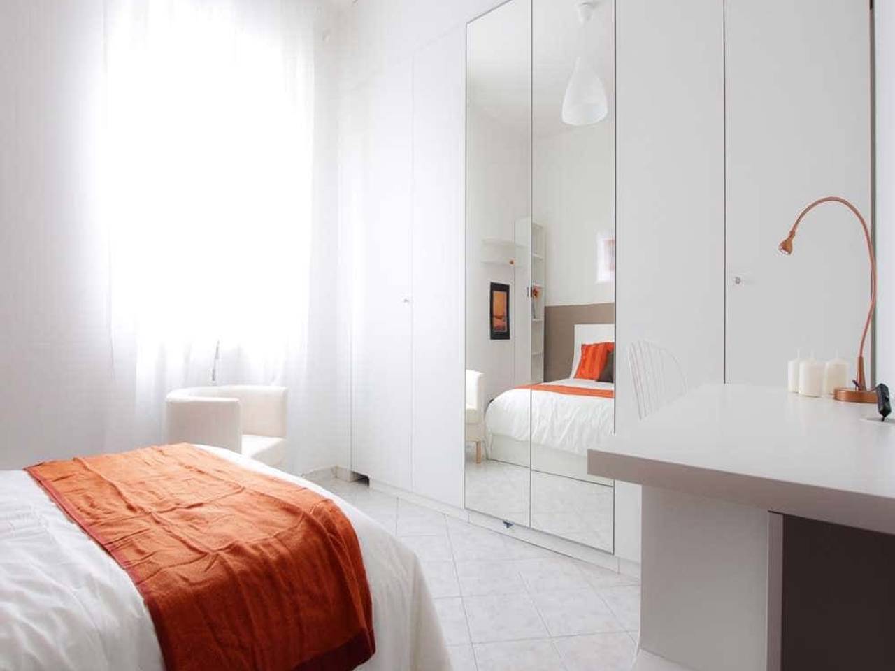 negozio in affitto a Milano in zona Piazzale Lodi