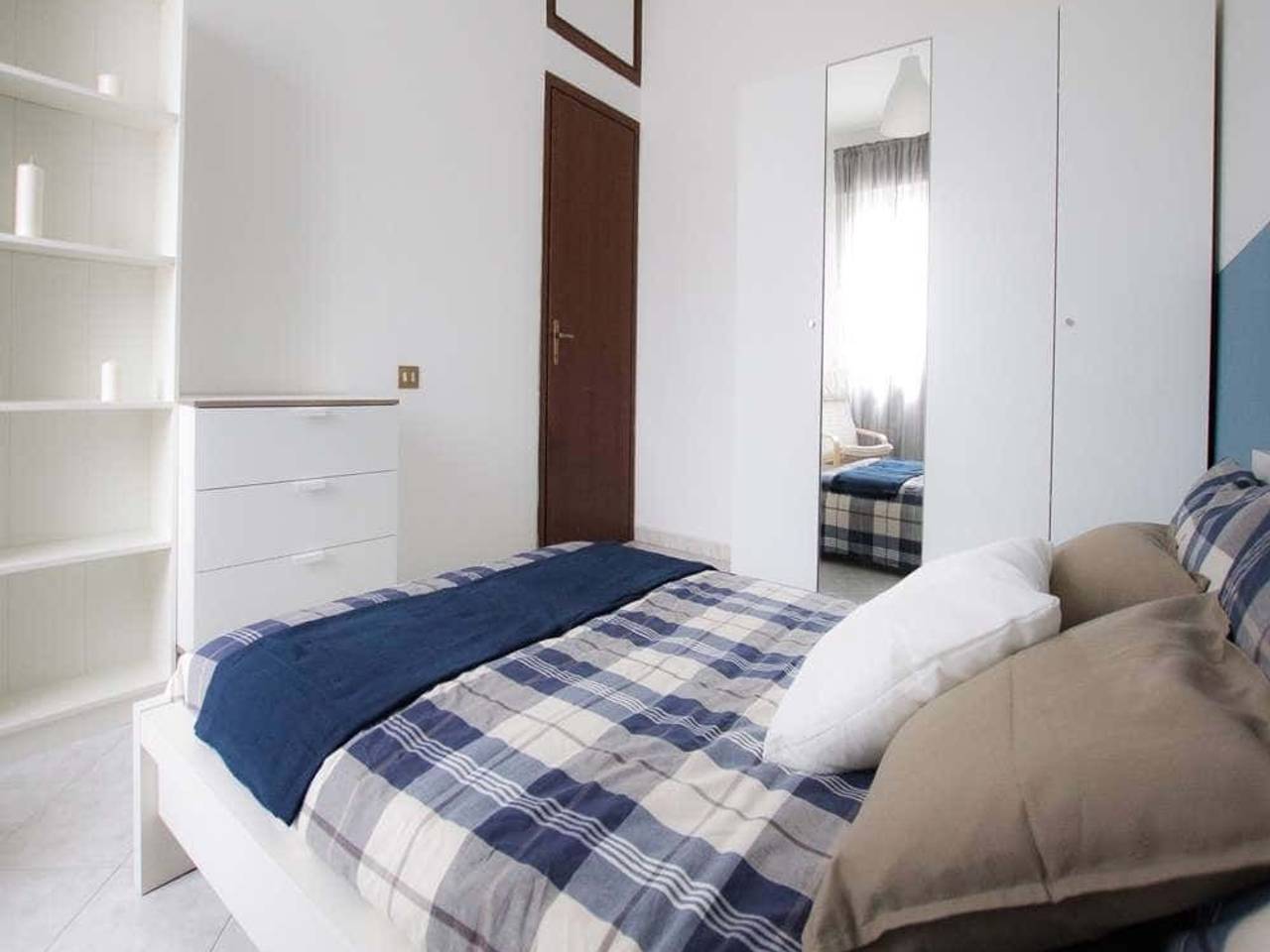 negozio in affitto a Milano in zona Piazzale Lodi