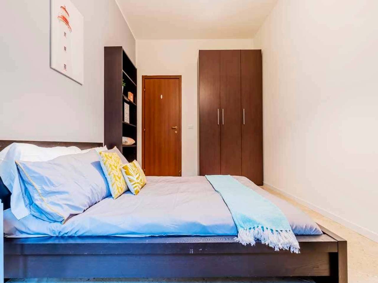 negozio in affitto a Milano in zona Solari