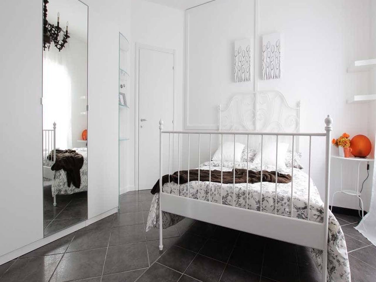 negozio in affitto a Milano in zona Piazzale Lodi