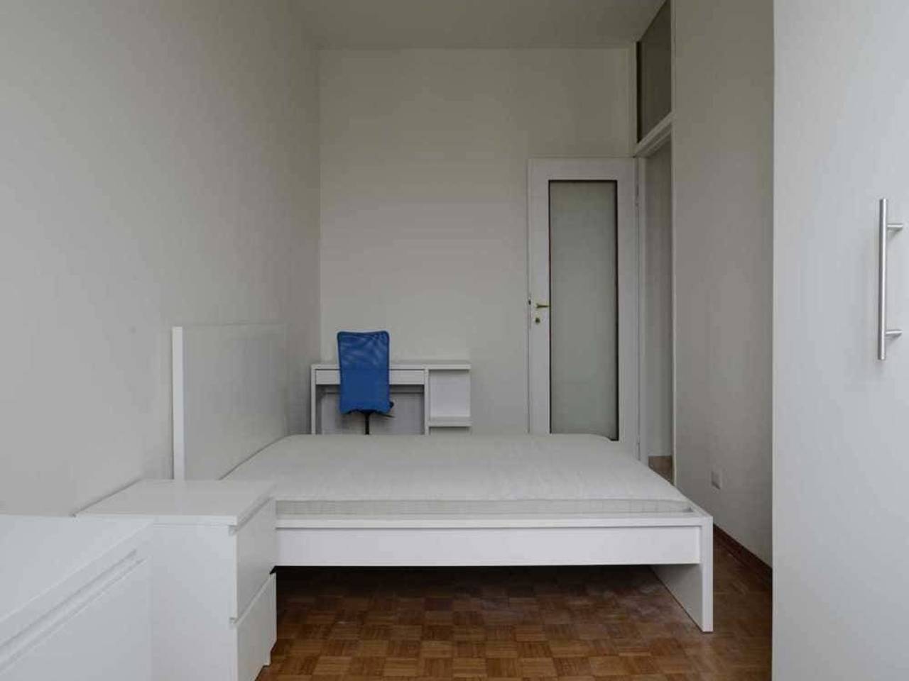 negozio in affitto a Milano