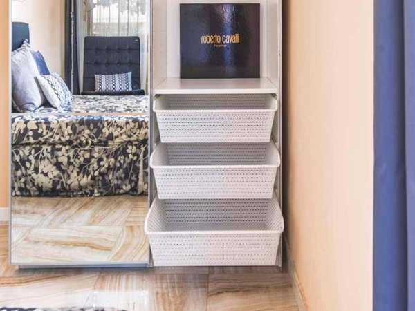 negozio in affitto a Milano in zona Isola