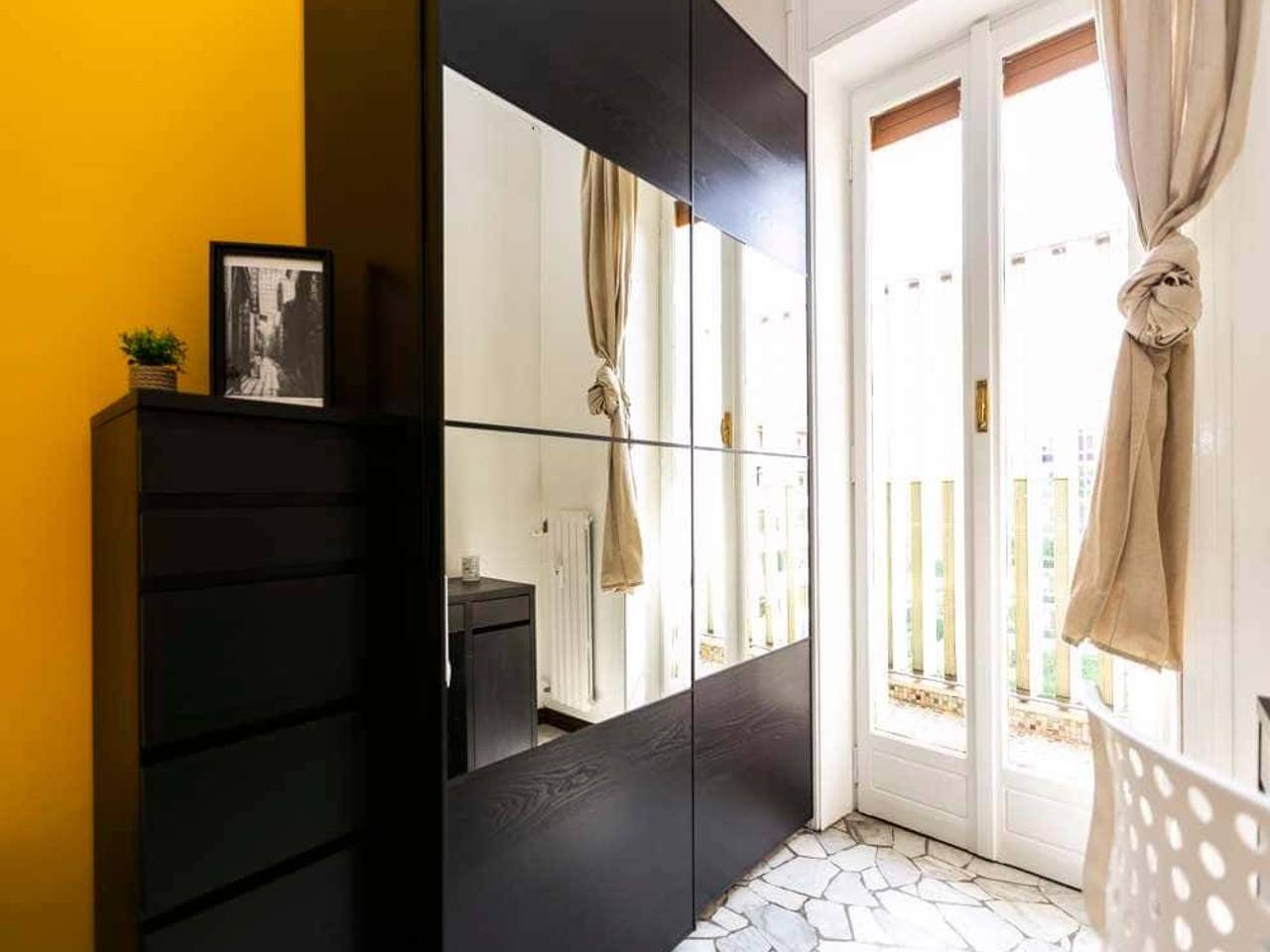 negozio in affitto a Milano in zona Lambrate