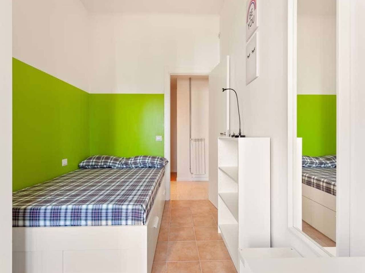 negozio in affitto a Milano in zona Lorenteggio