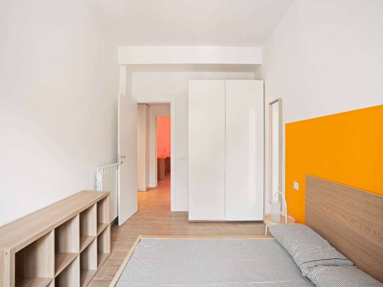 negozio in affitto a Milano in zona Lorenteggio