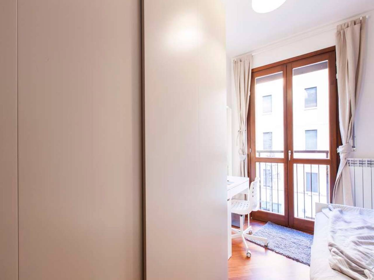 negozio in affitto a Milano in zona Piazzale Lodi