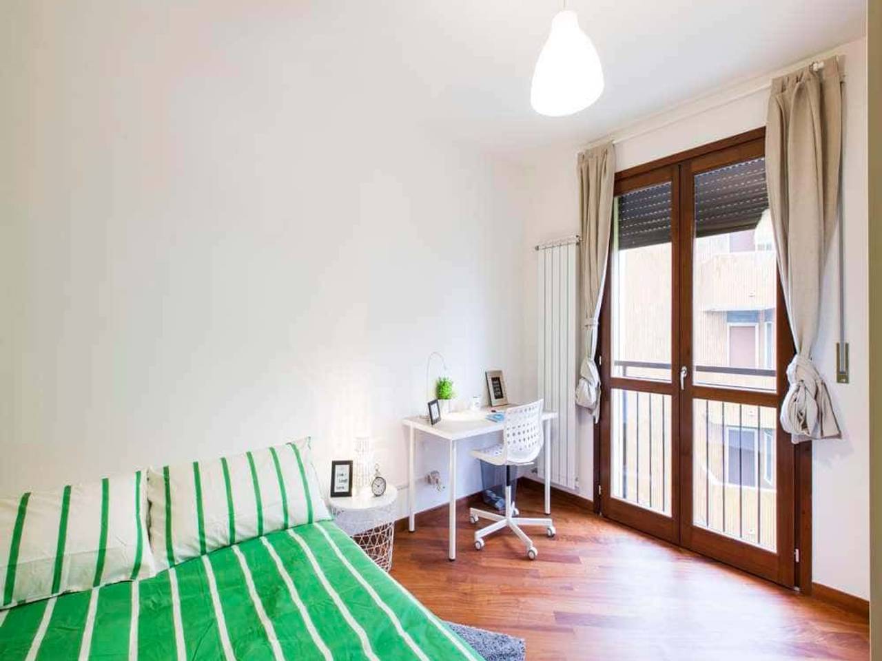 negozio in affitto a Milano in zona Piazzale Lodi