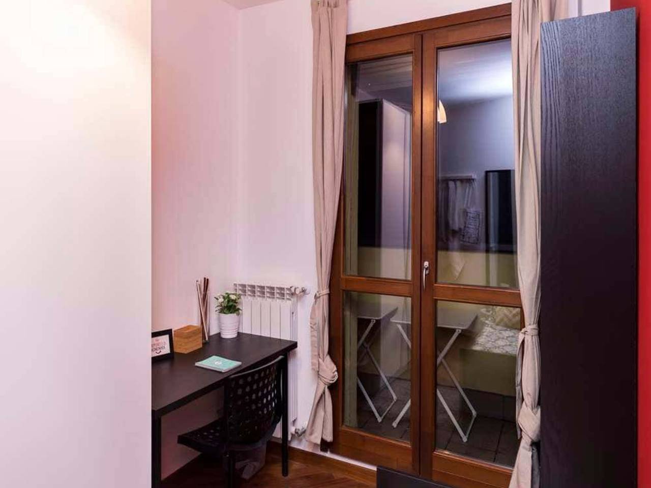 negozio in affitto a Milano in zona Piazzale Lodi