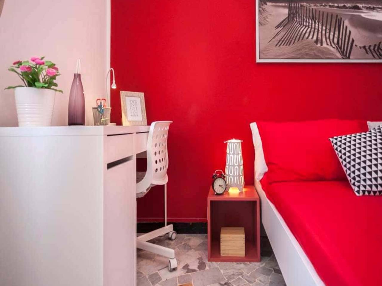 negozio in affitto a Milano in zona Lorenteggio