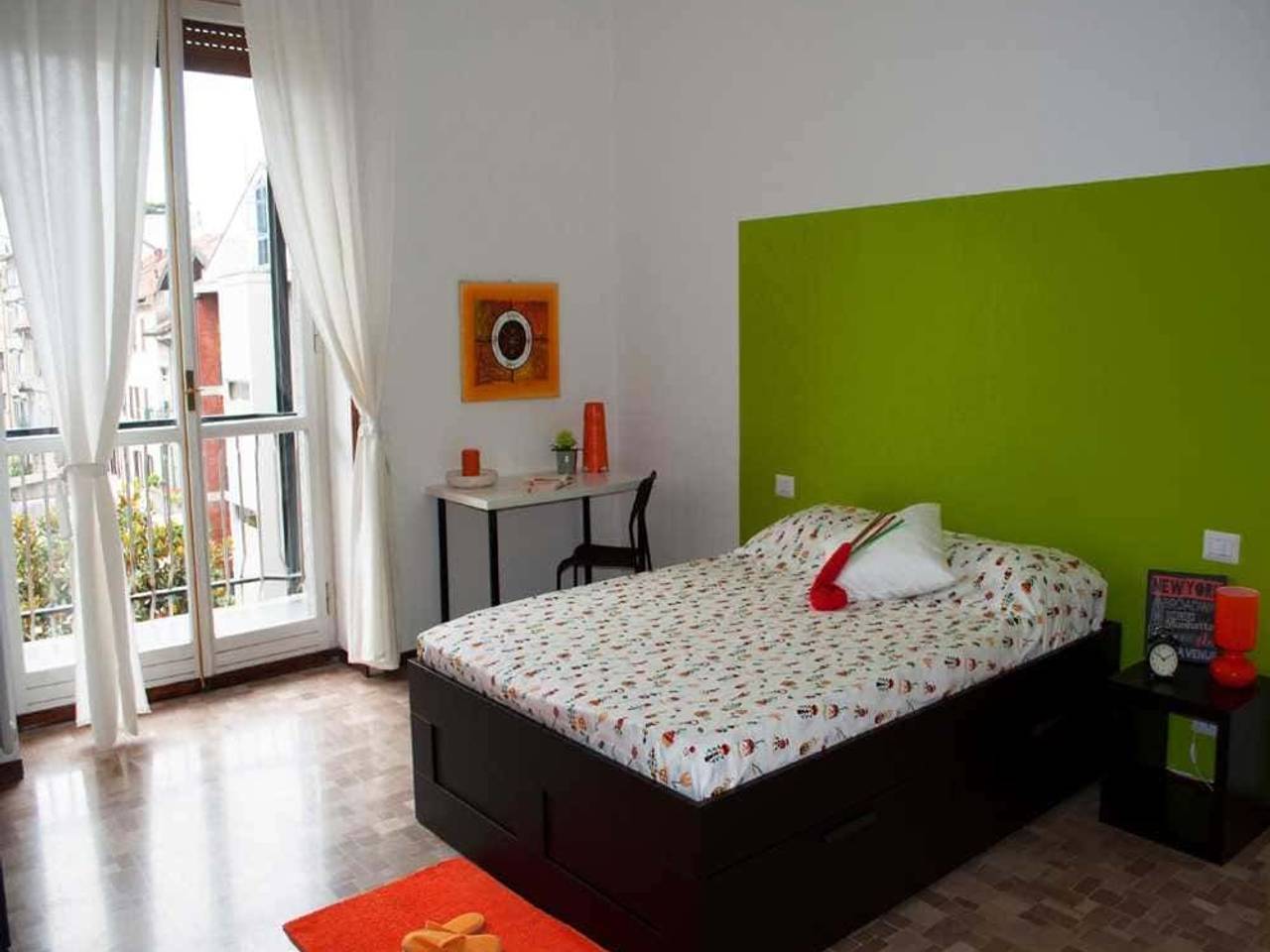 negozio in affitto a Milano in zona Guastalla