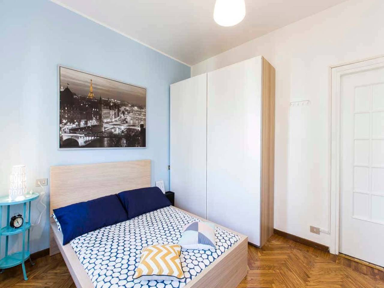 negozio in affitto a Milano in zona Lorenteggio