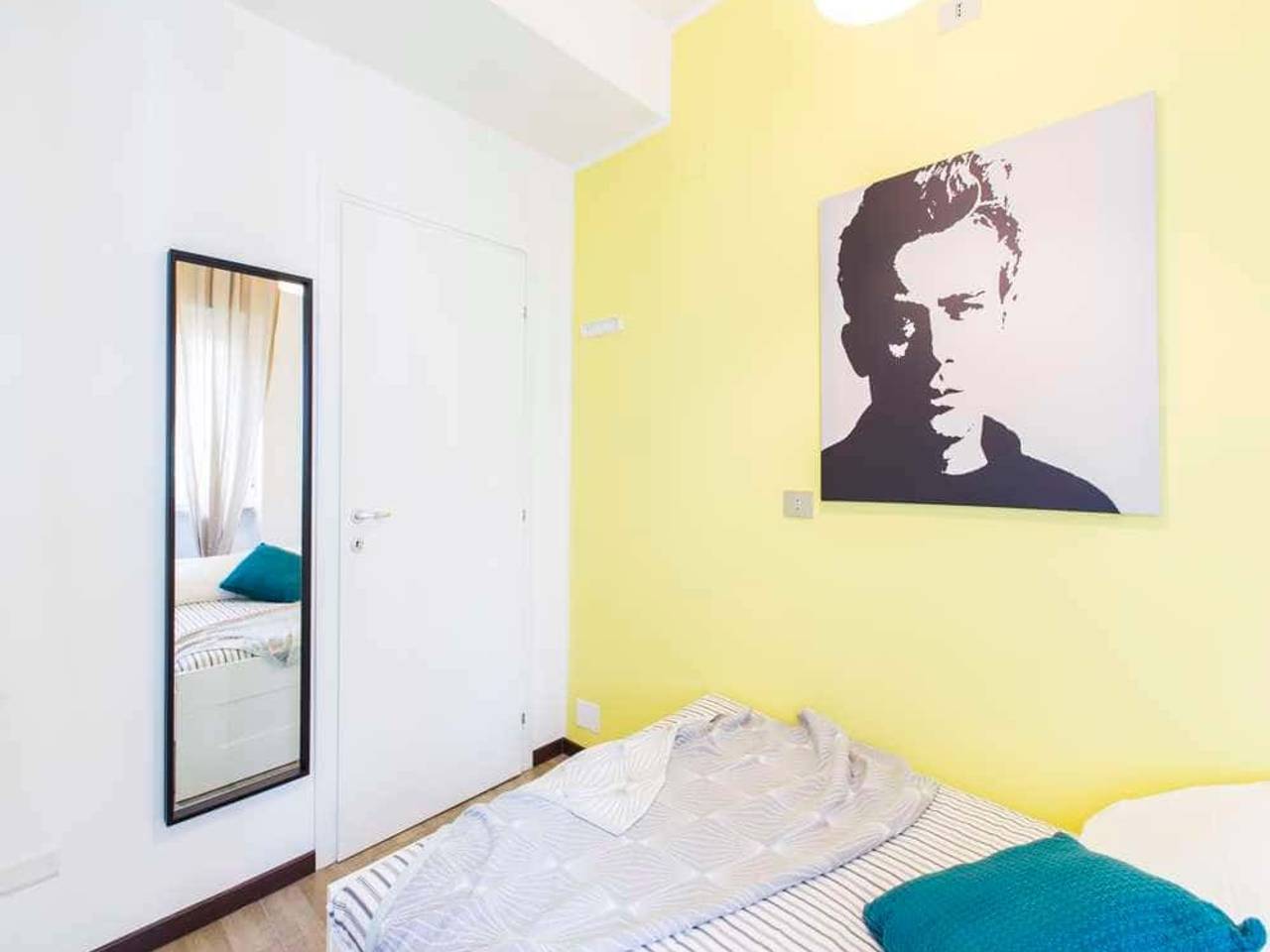 negozio in affitto a Milano in zona Lorenteggio