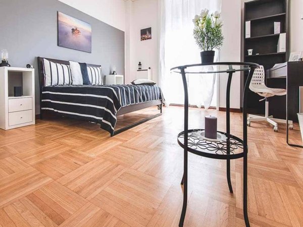 negozio in affitto a Milano