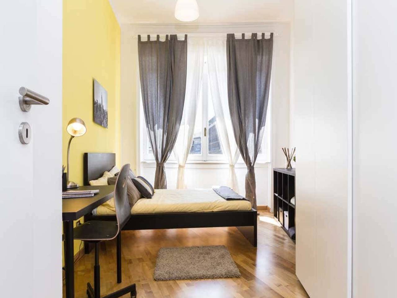 negozio in affitto a Milano in zona Brera
