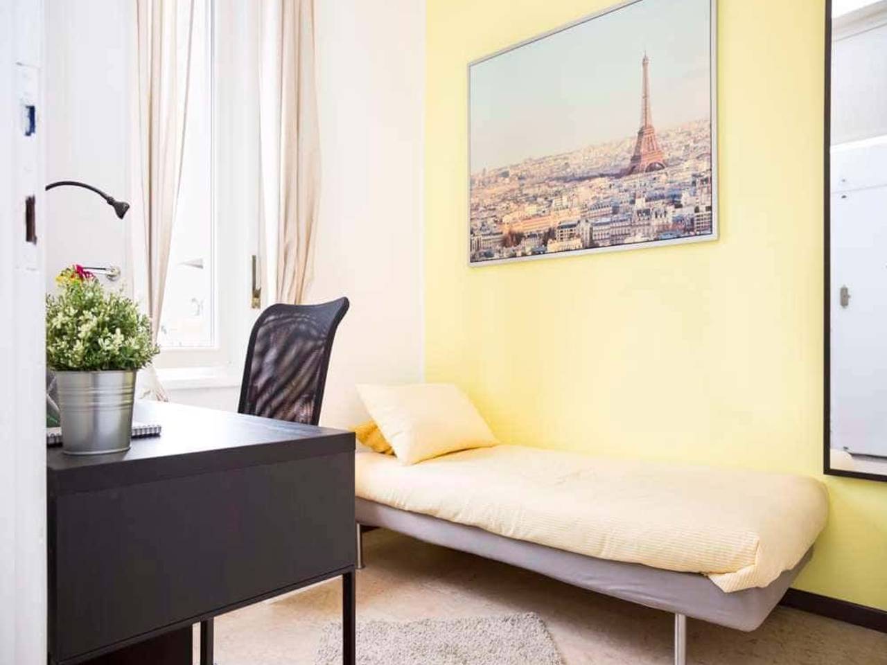 negozio in affitto a Milano in zona Affori